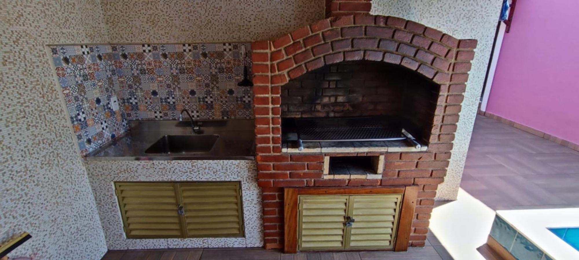 Casa Rosa De Peruibe - Casa De Temporada 3 Dormitorios, 10 Hospedes, Piscina, Wi-Fi, Netflix, 800 Metros Da Praia المظهر الخارجي الصورة